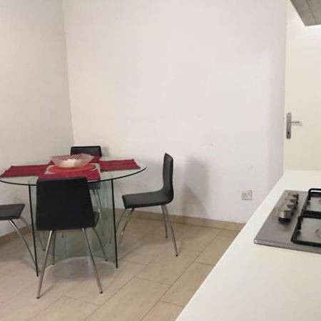 Gzira / Sliema Wifi & Ac ! Great Value & Location Apartamento Exterior foto