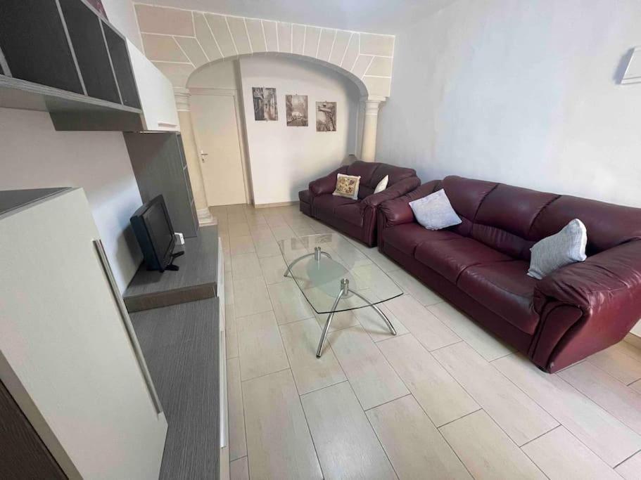 Gzira / Sliema Wifi & Ac ! Great Value & Location Apartamento Exterior foto
